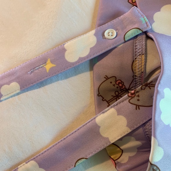 Hello Kitty collab with Pusheen lavender suspender skirt - Picture 6 of 7